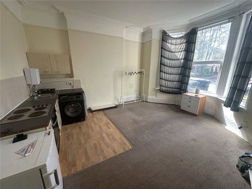 Property photo 3 of 6 Picture No. 02