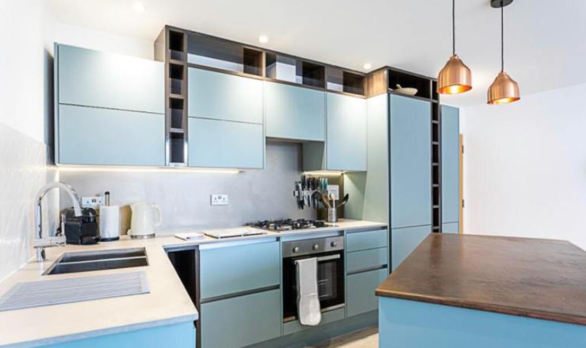 Property photo 3 of 14