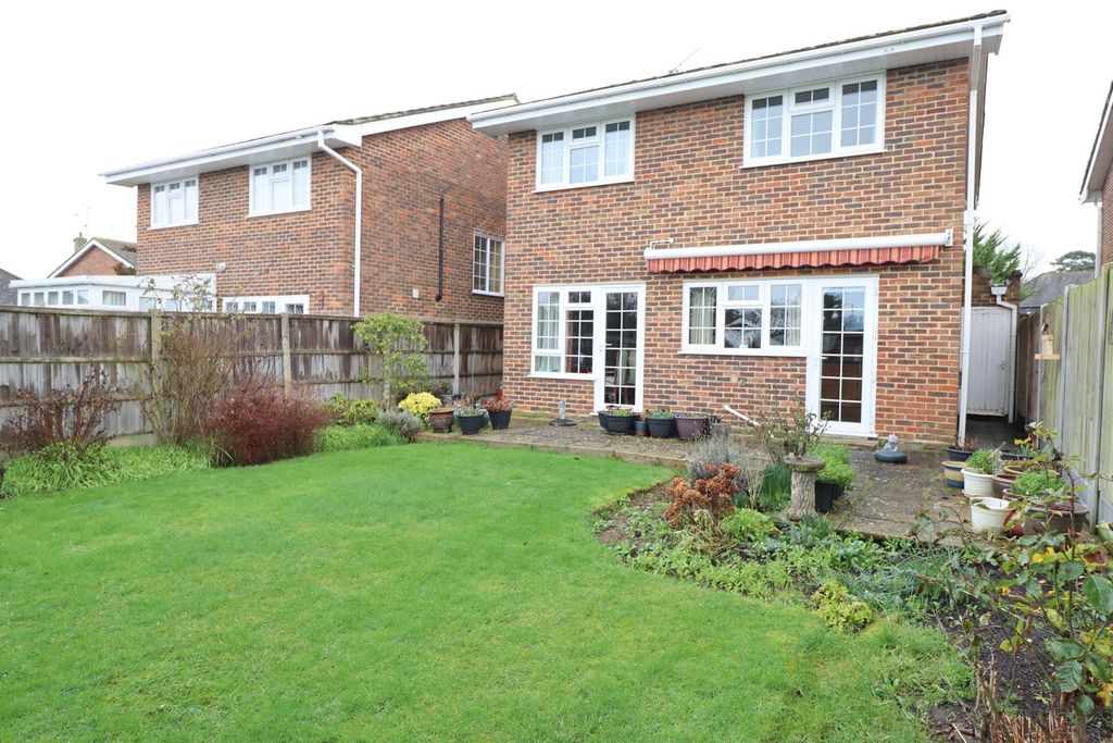 Property photo 2 of 22