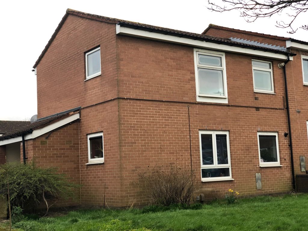 Property photo 2 of 15