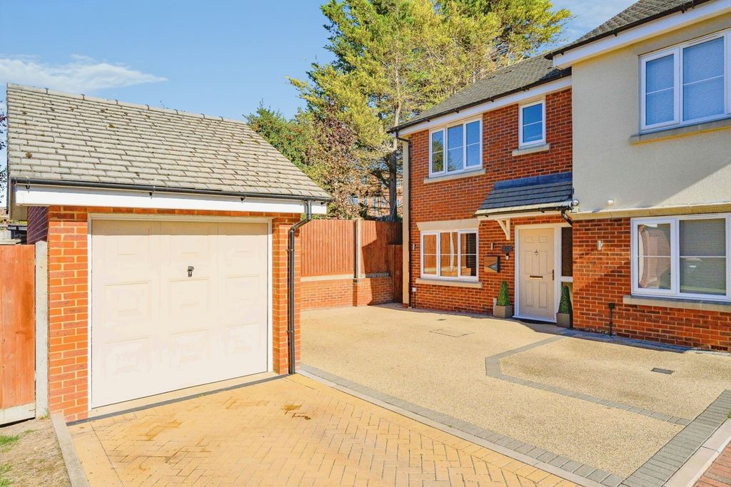 Property photo 1 of 14 Pbox-Img.Jpg