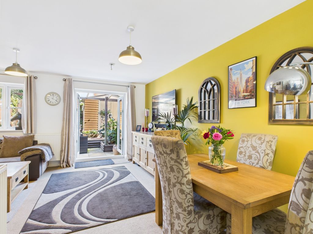 Property photo 1 of 8 Cam02313G0-Pr0096-Still016