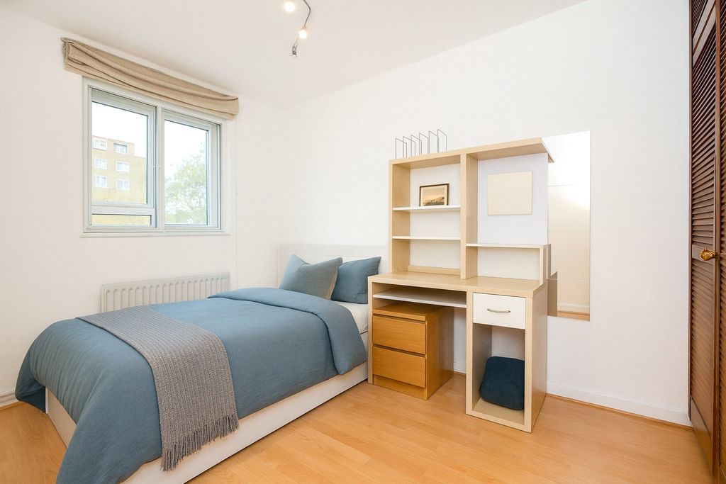 Property photo 3 of 4 Picture No. 10