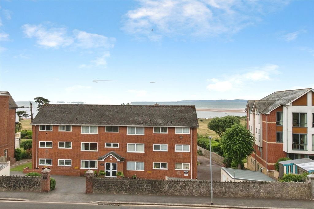 Property photo 3 of 21 Picture No. 39