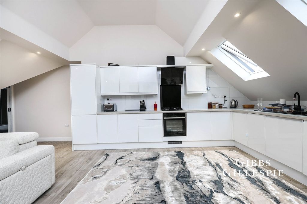 Property photo 2 of 10 Picture No. 10