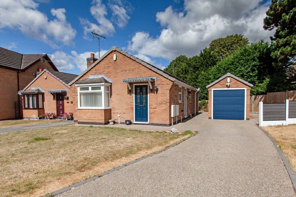 Property photo 1 of 16