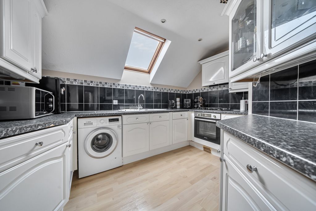 Property photo 3 of 13 Kitchen