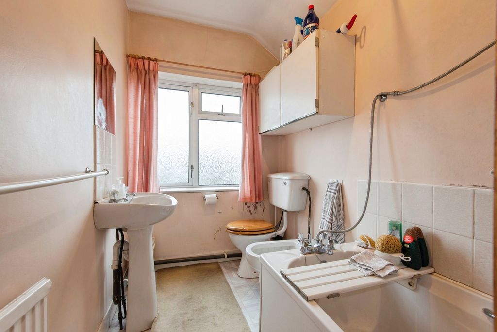 Additional image 15 of 5 bed detached house for saleGlebe Road, Letchworth Garden City SG6