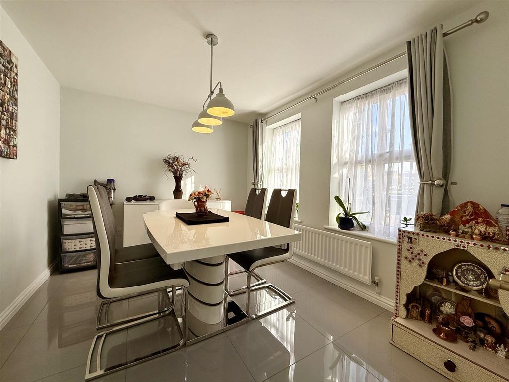 Property photo 3 of 29 3