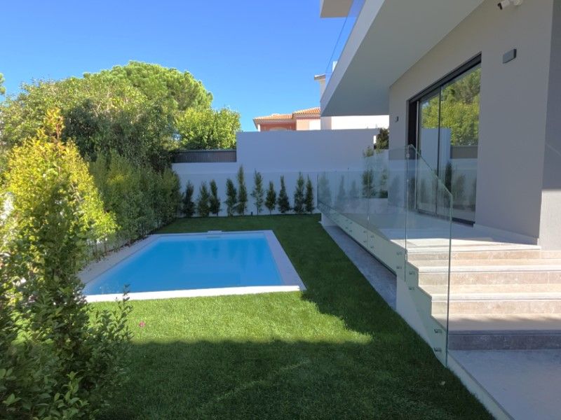 Property photo 2 of 29