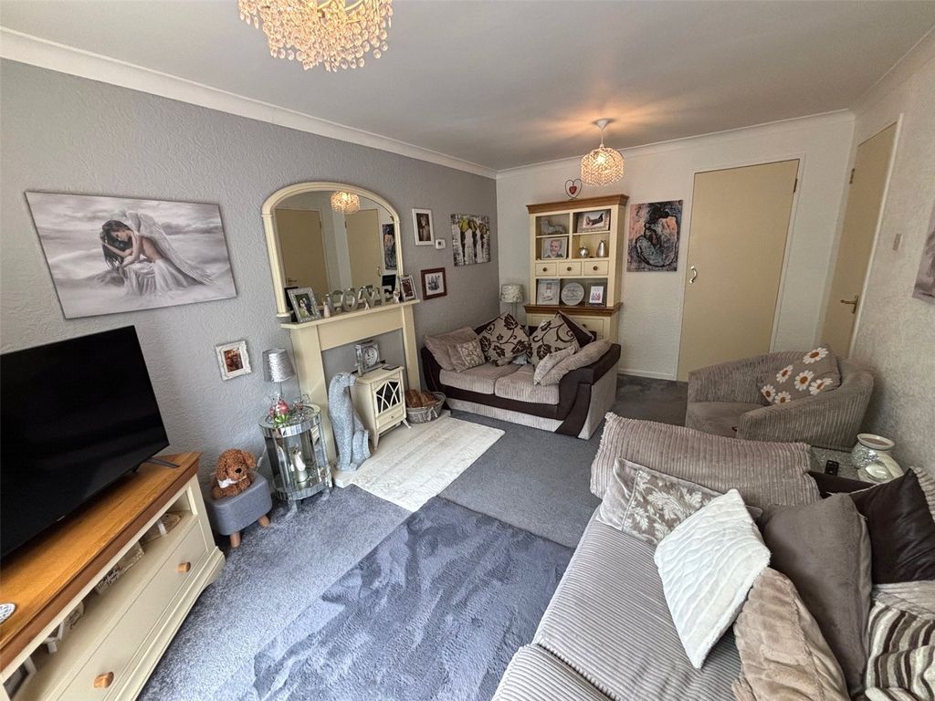 Property photo 2 of 14 Picture No. 03