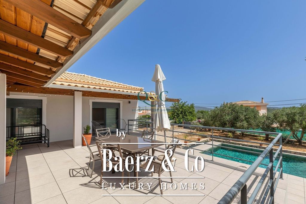 Property photo 2 of 34