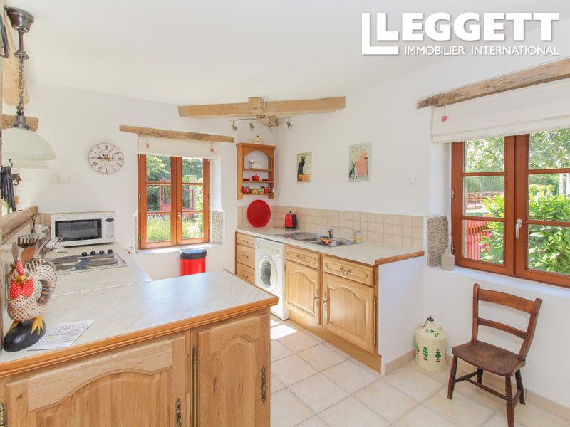 Property photo 2 of 10