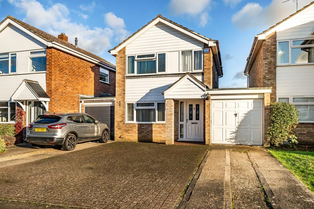 Property photo 2 of 11 External View