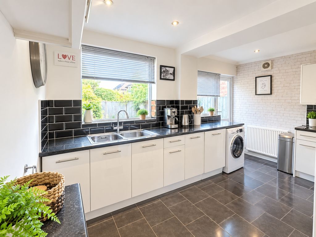 Property photo 2 of 10 Picture No. 22