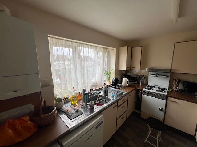 Property photo 3 of 4