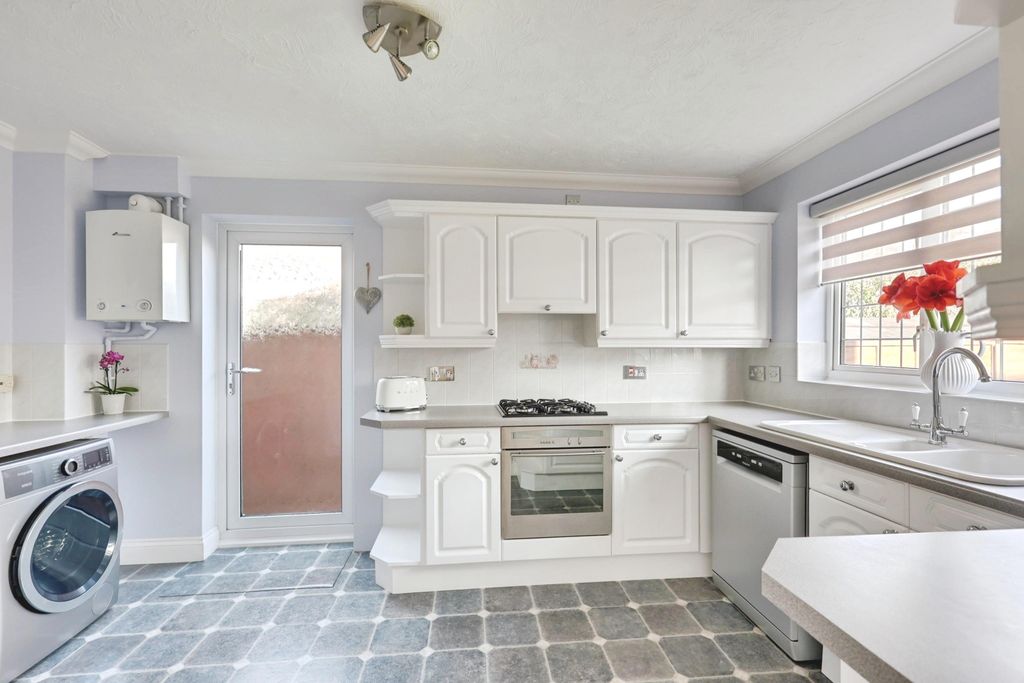 Property photo 3 of 18 User_Edited_Photo-12Bd26c3_User-Edited-4Bd8Fffa-E9