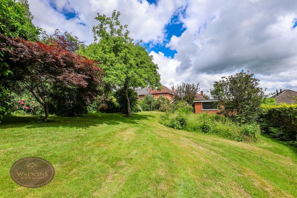 Property photo 2 of 48