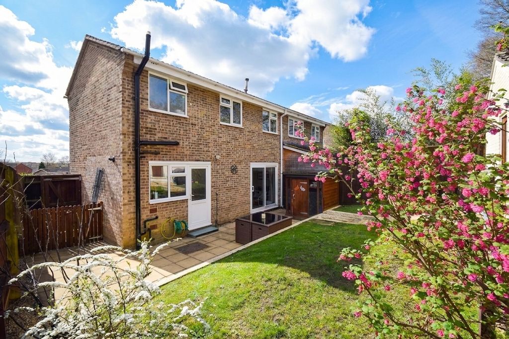 Property photo 3 of 16