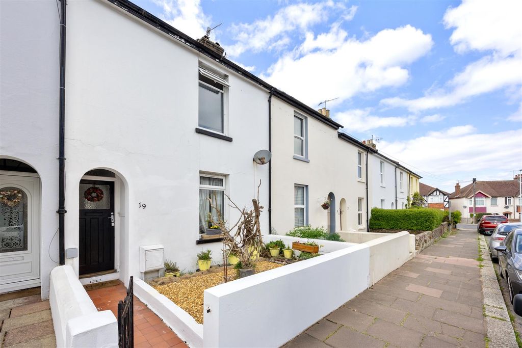 Property photo 1 of 11 Archibald Road_19-015.Jpg