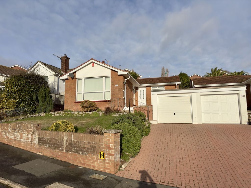 Property photo 1 of 19 Photo 2