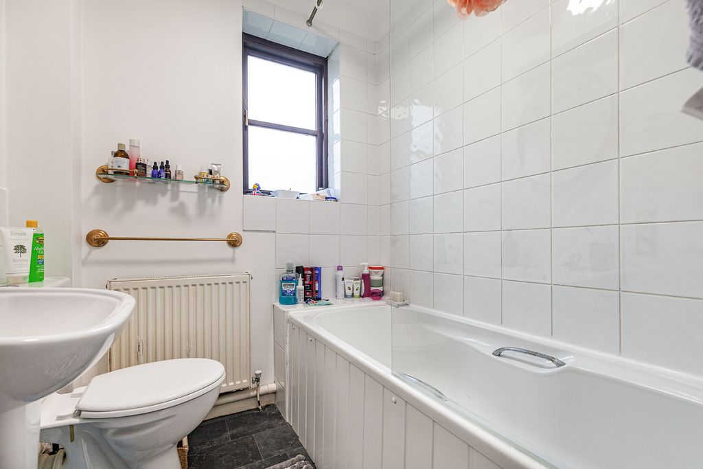 Additional image 7 of 2 bed flat for saleMarston Ferry Road, Summertown OX2