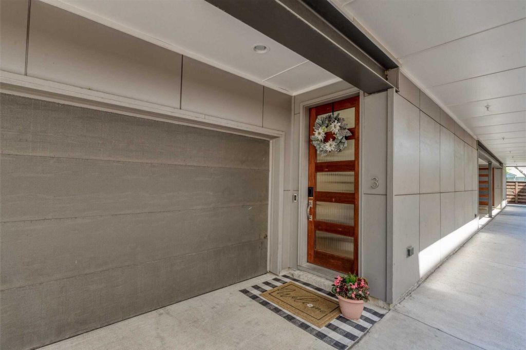 Property photo 3 of 18 <Alttext/>