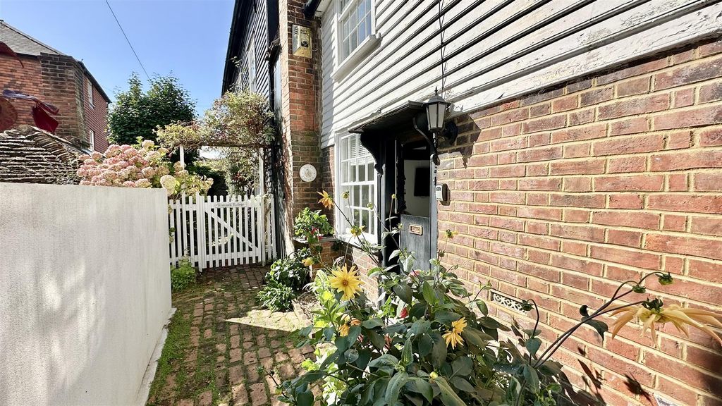 Property photo 1 of 22