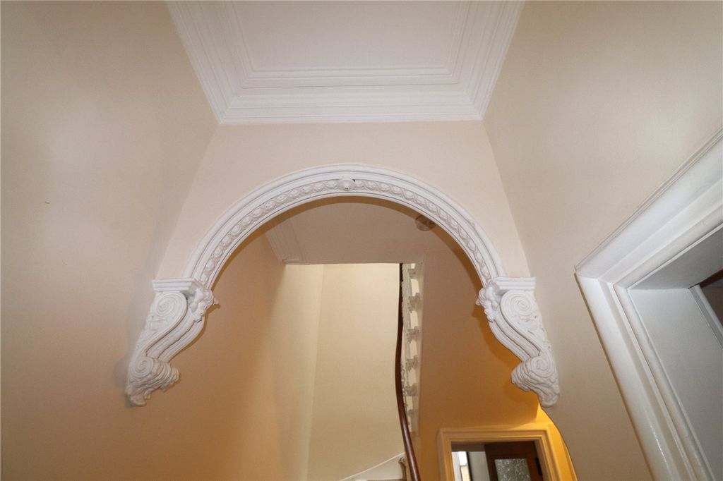 Property photo 3 of 24 Feature