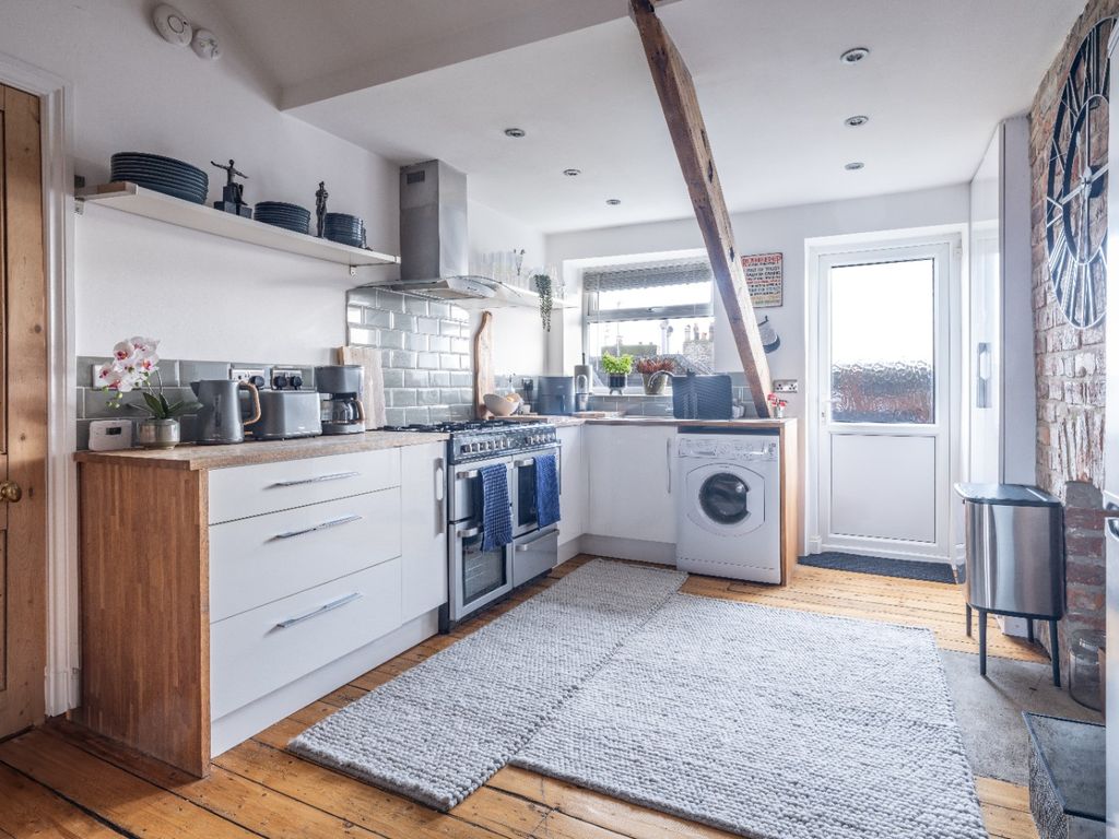 Property photo 3 of 12 2894003