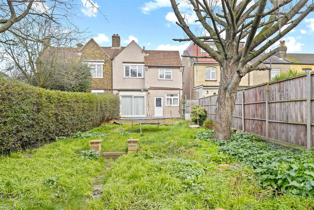 Property photo 2 of 15 02.Jpg