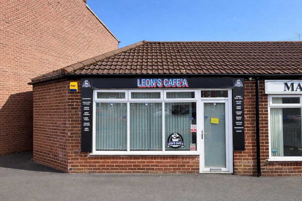 Property photo 1 of 3