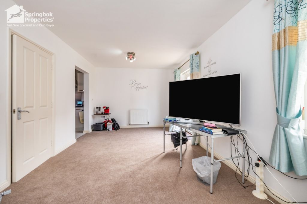 Property photo 2 of 10 Image 1