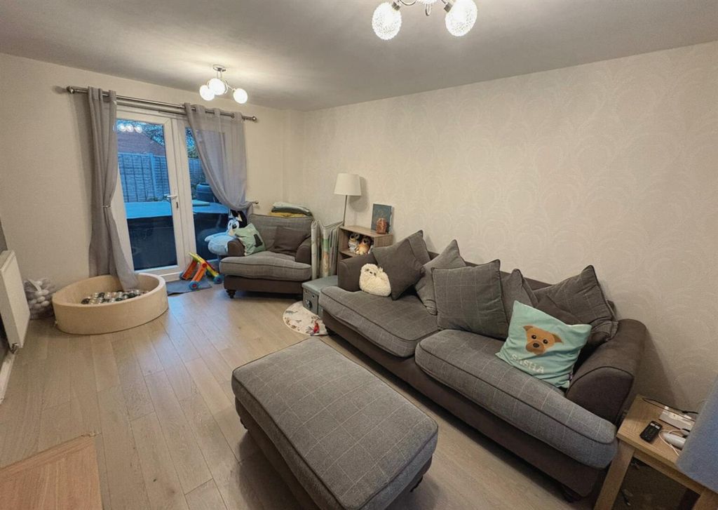 Property photo 3 of 17 Untitled Design - 2025-11-06T113547.697.Png