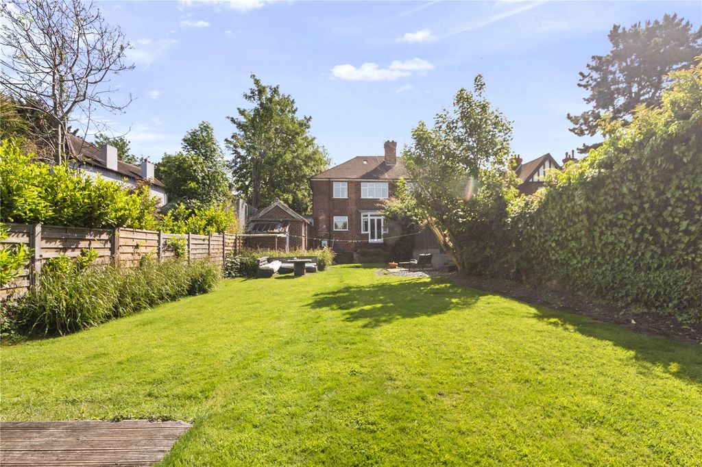 Property photo 2 of 26 Picture No. 37