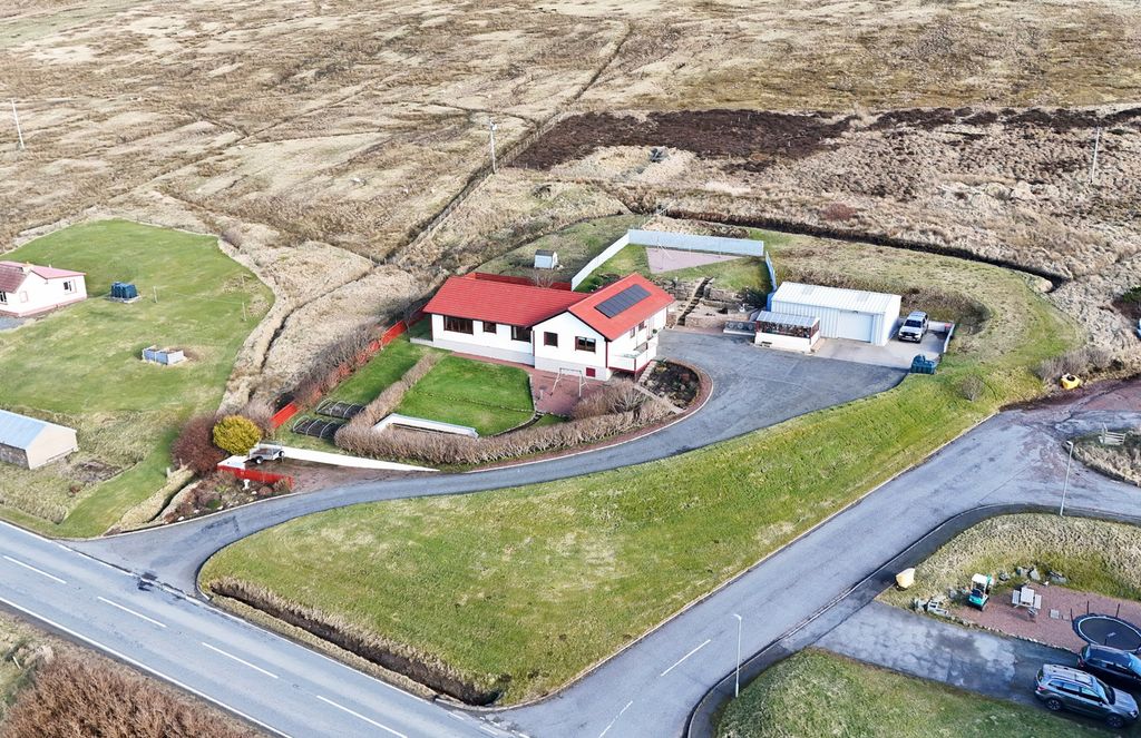 Property photo 1 of 59