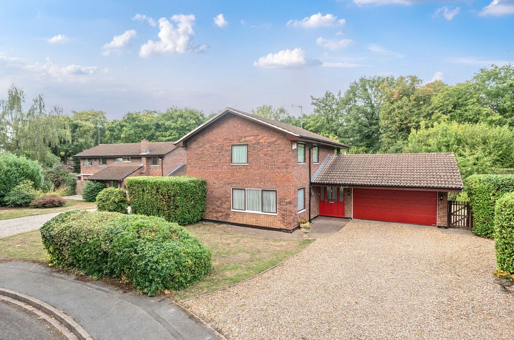 Property photo 1 of 17 1342413-1-68Ae29B...