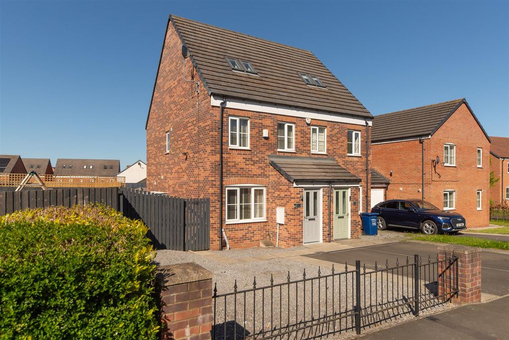 Property photo 1 of 28 Edit-5264.Jpg