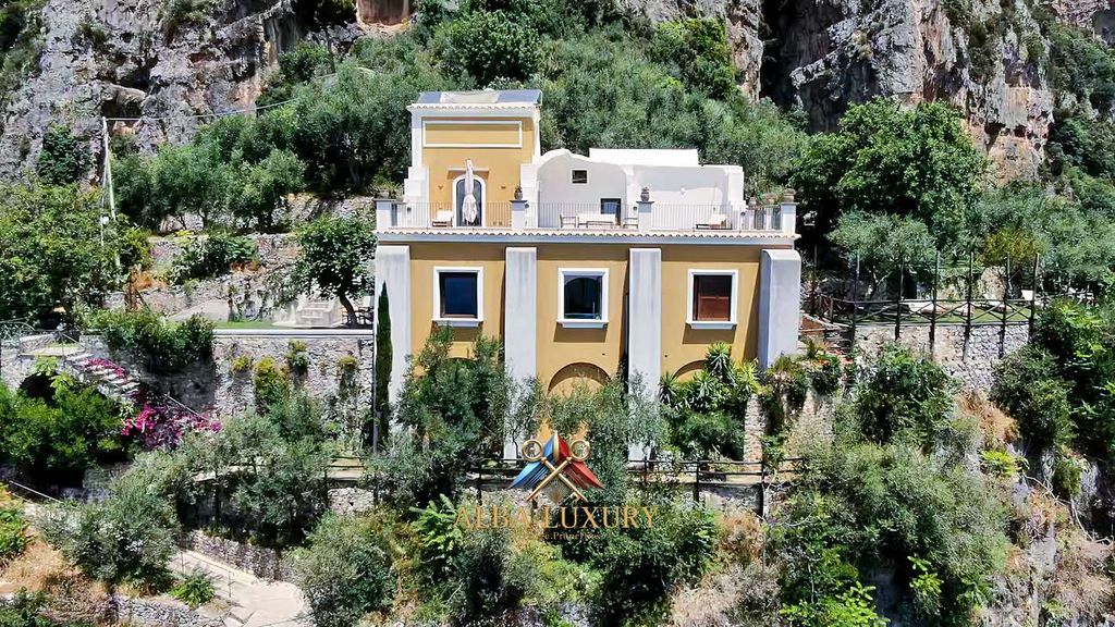 Property photo 1 of 48