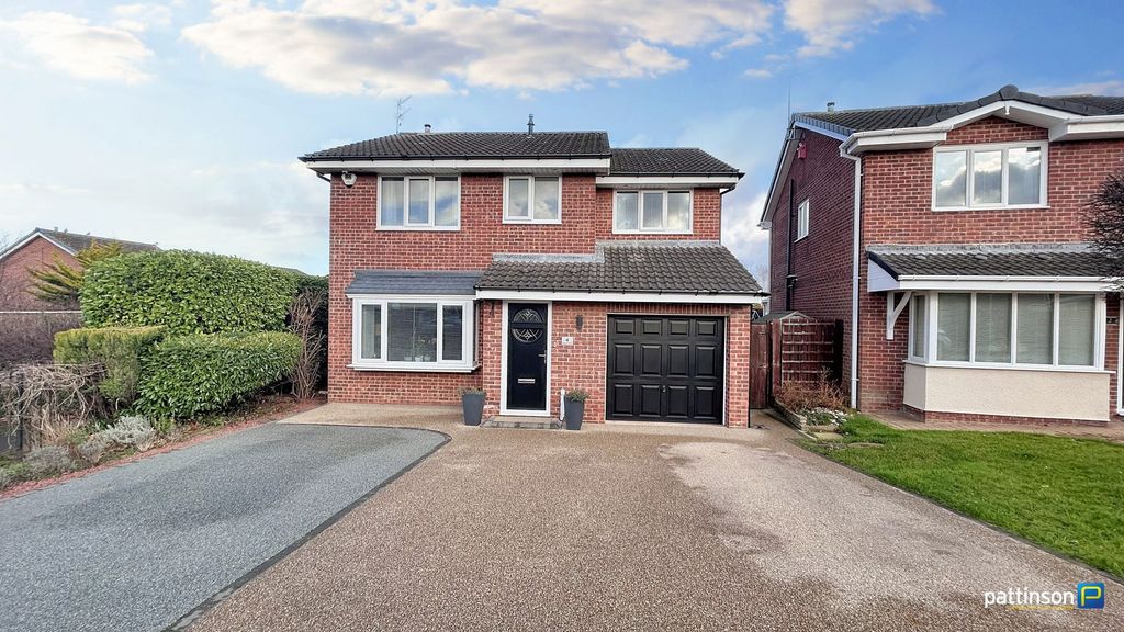 Property photo 1 of 33