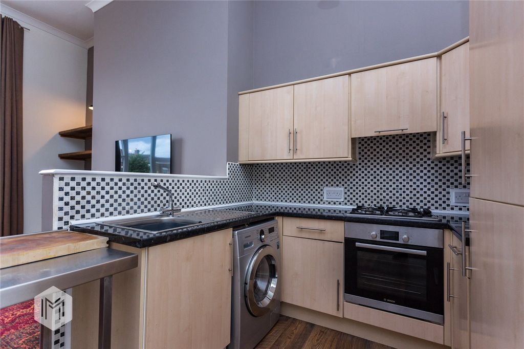 Property photo 3 of 16 Picture No. 09