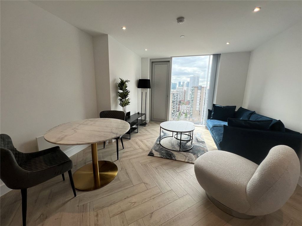 Property photo 2 of 6 Picture No. 04