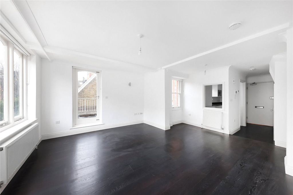 Property photo 1 of 10 Picture No. 08