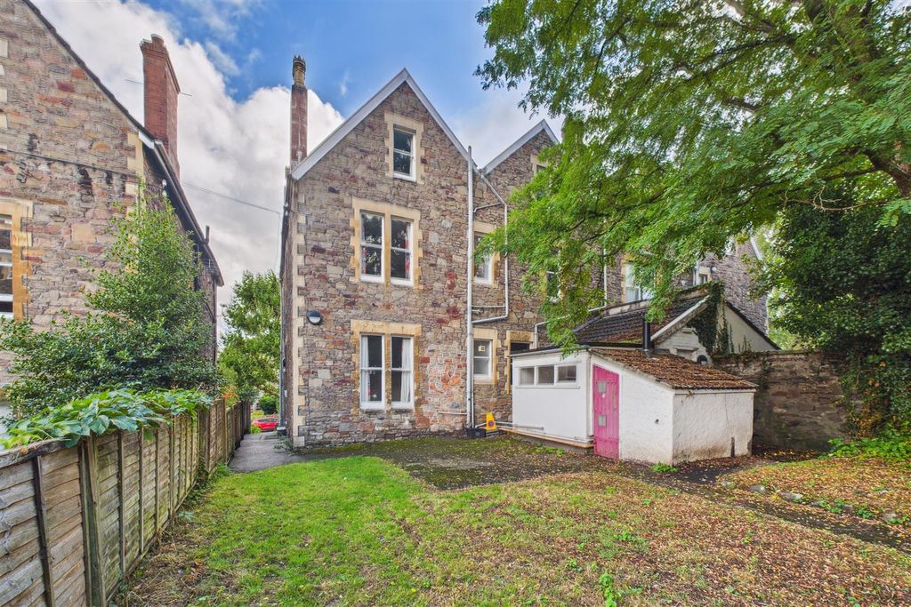 Property photo 3 of 41 121 Redland Road, Redland, Bristol, Bs6 6Qx | Free