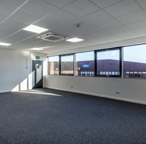 Property photo 2 of 4 Unit 37, Segro Metropolitan Park