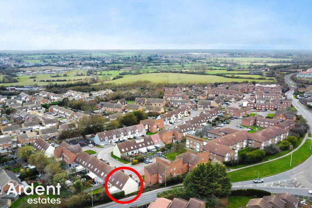 Property photo 2 of 22