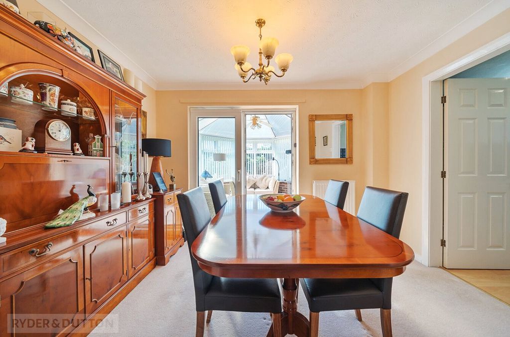 Property photo 2 of 23 Picture 2