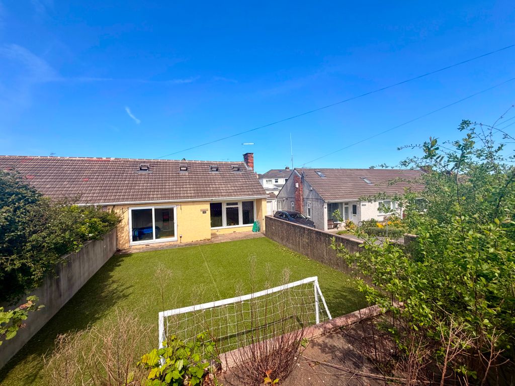 Property photo 3 of 38