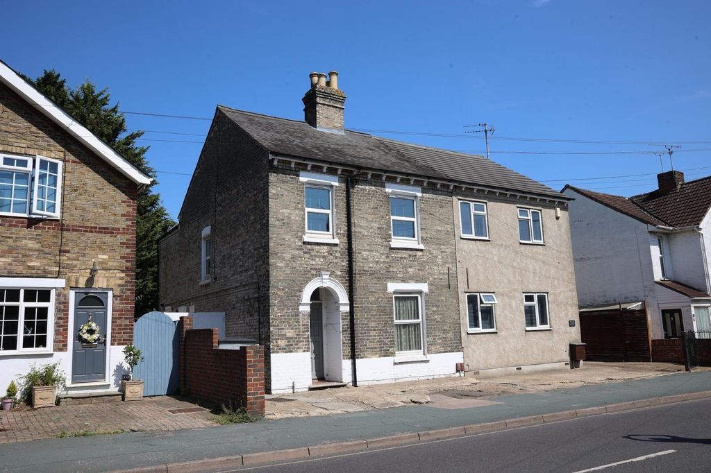 Property photo 1 of 12 130 &amp; 132M Front4.Jpg