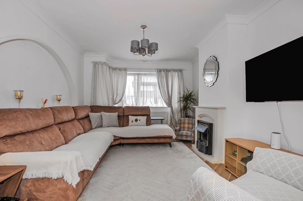 Property photo 2 of 16 Dsc_5370